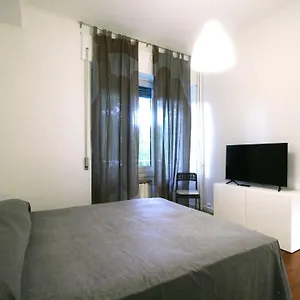 https://casa-garibaldi.hotelitalianriviera.com
