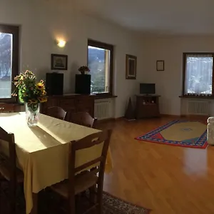 https://appartamento-al-canelino-como-lake-and-mountains.it-lombardy.com