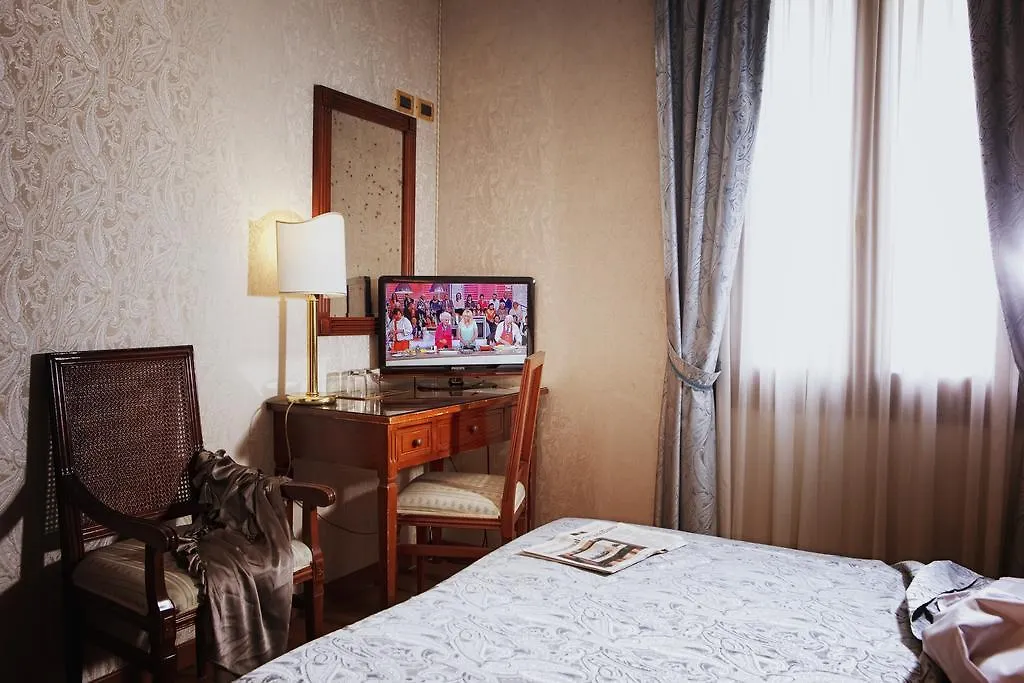 Hotel Ca' D'Oro - Wenice Deep Culture Venise 3*,