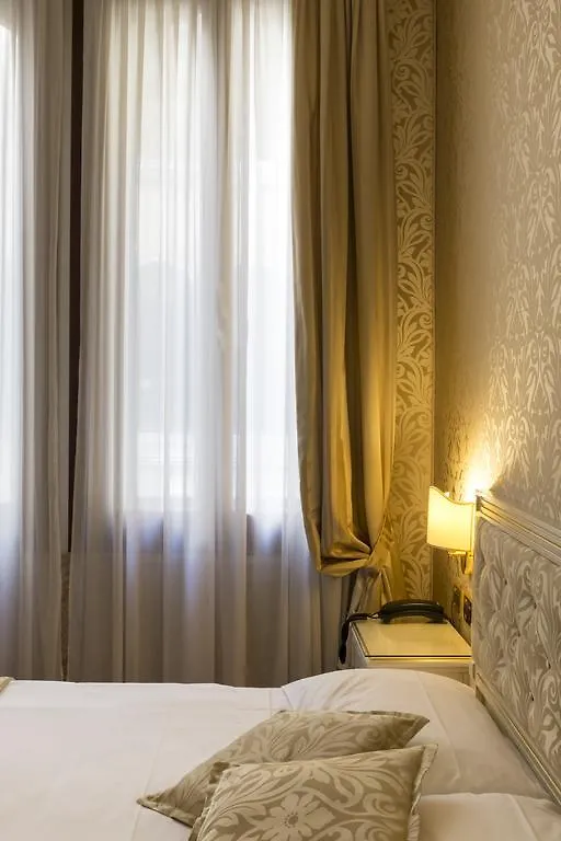 Hotel Ca' D'Oro - Wenice Deep Culture Venise 3*,  Italie